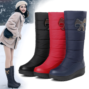 棉靴女44 保暖厚绒中筒雪地靴40蝴蝶结水钻厚底摇摇靴大码 新款 冬季