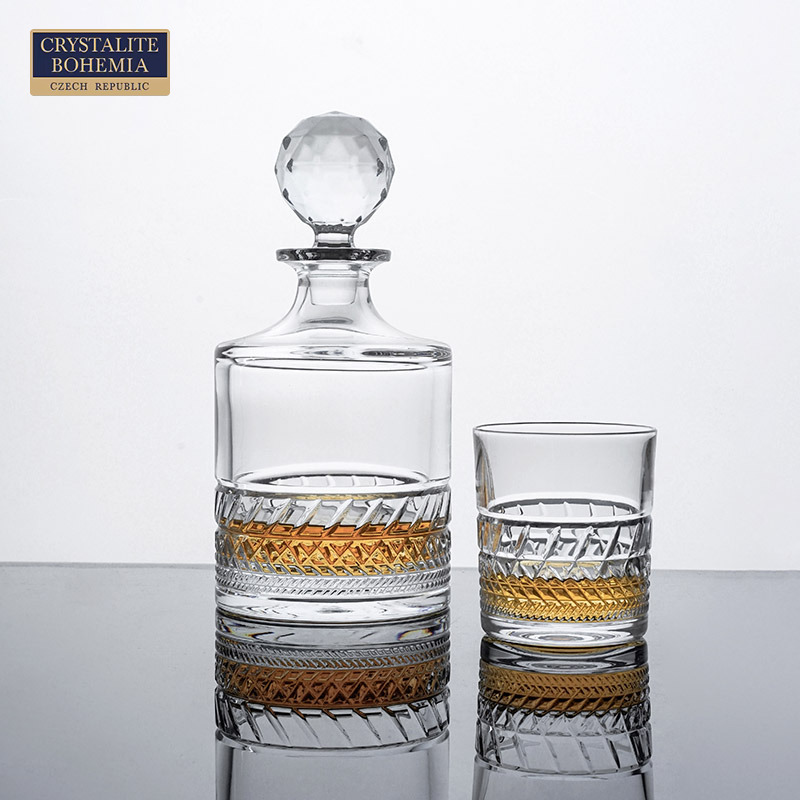 捷克BOHEMIA波西米亚进口水晶玻璃现代洋酒威士忌酒樽带盖醒酒器
