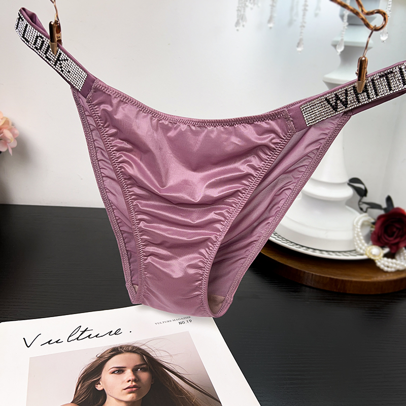 大码丝滑欧美风内裤女士性感辣妹迷人水钻纯棉裆2025新款三角裤