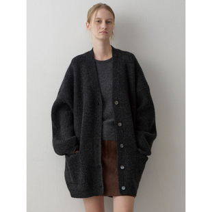 Facade pattern羊毛毛衣女秋冬极简风宽松显瘦V领开衫保暖针织衫