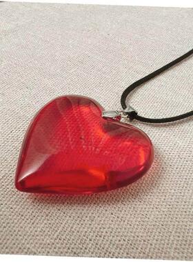 Red glass heart pendant necklaces women 红色玻璃心形吊坠项炼