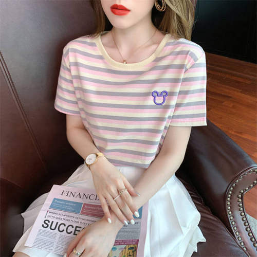 短袖上衣彩虹条纹t恤女