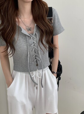 白色T恤女夏季2026年新款设计感小众短袖网红ins短款高腰露脐上衣