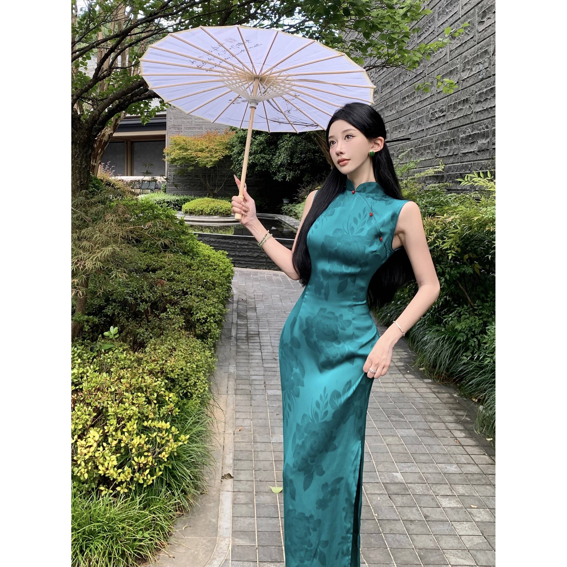 Mimo dk 孔雀蓝绿显白新中式港工提花缎面旗袍国风立领盘扣连衣裙