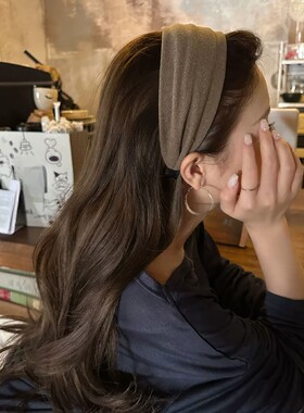 日常外戴宽边褶皱发卡发箍女2026新款发饰高颅顶发带发捆时尚头箍
