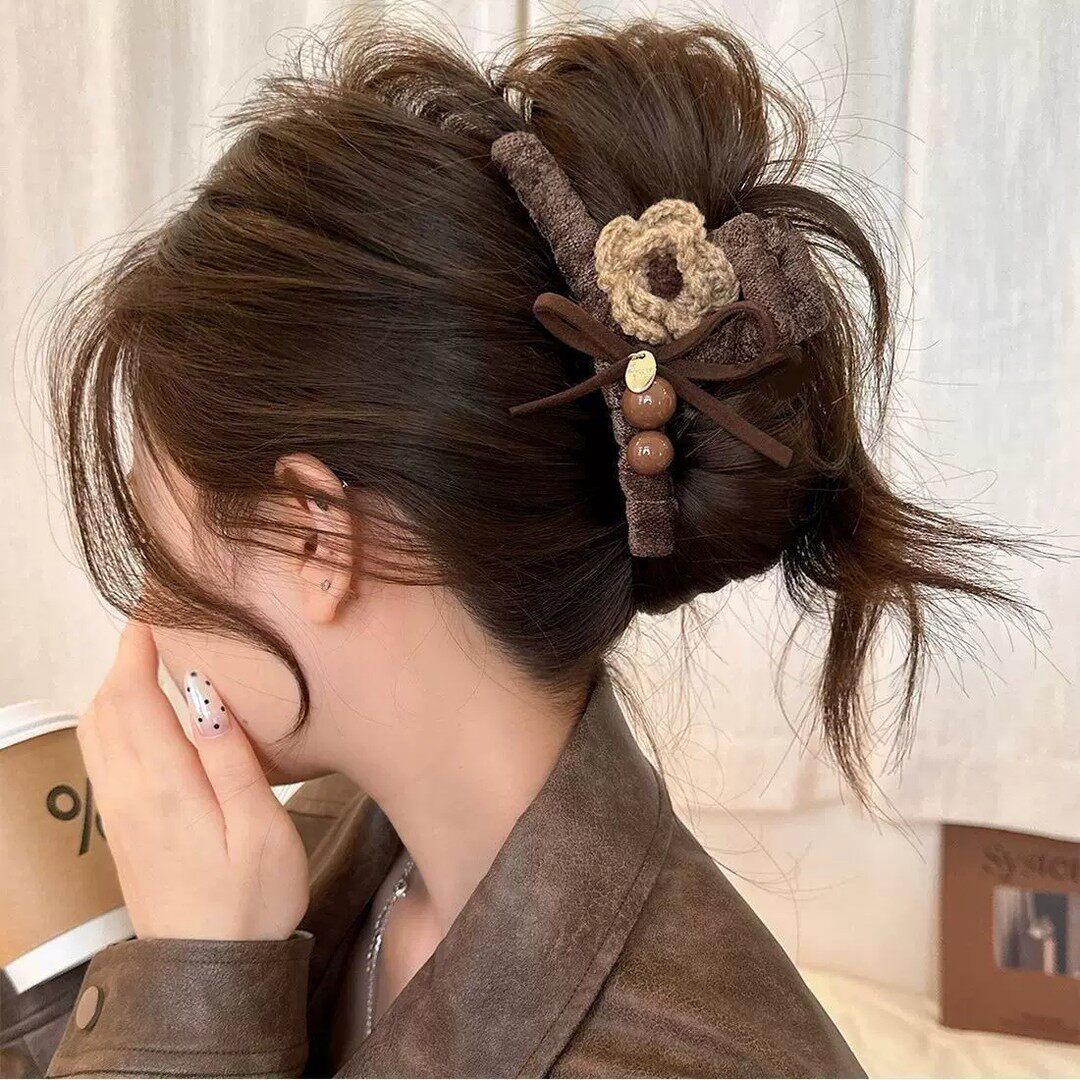 秋冬毛线针织花朵咖色系抓夹女大号发夹后脑勺高级感发量大鲨鱼夹