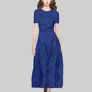 2026年夏新款印花通勤简约大摆赫本复古法式优雅短袖温柔风连衣裙