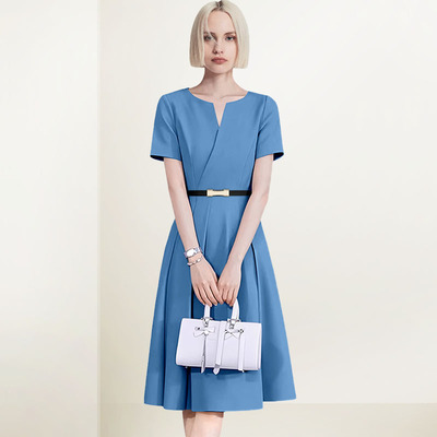 今年流行简单爆款赫本风连衣裙