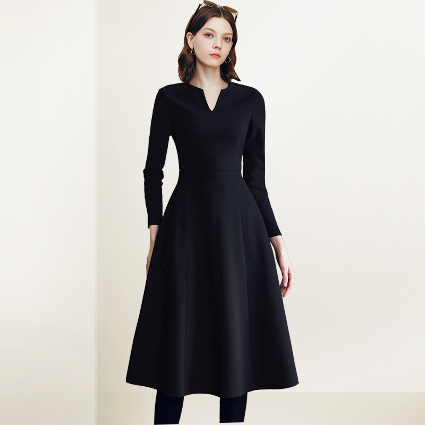 设计感高腰通勤连衣裙