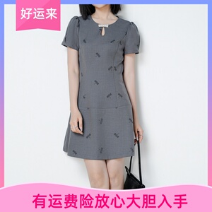 2025夏季新款设计感连衣裙女装修