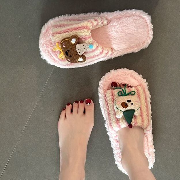 时尚百搭复古风可爱小熊毛毛拖鞋女士2025秋冬新款条纹毛绒棉拖鞋