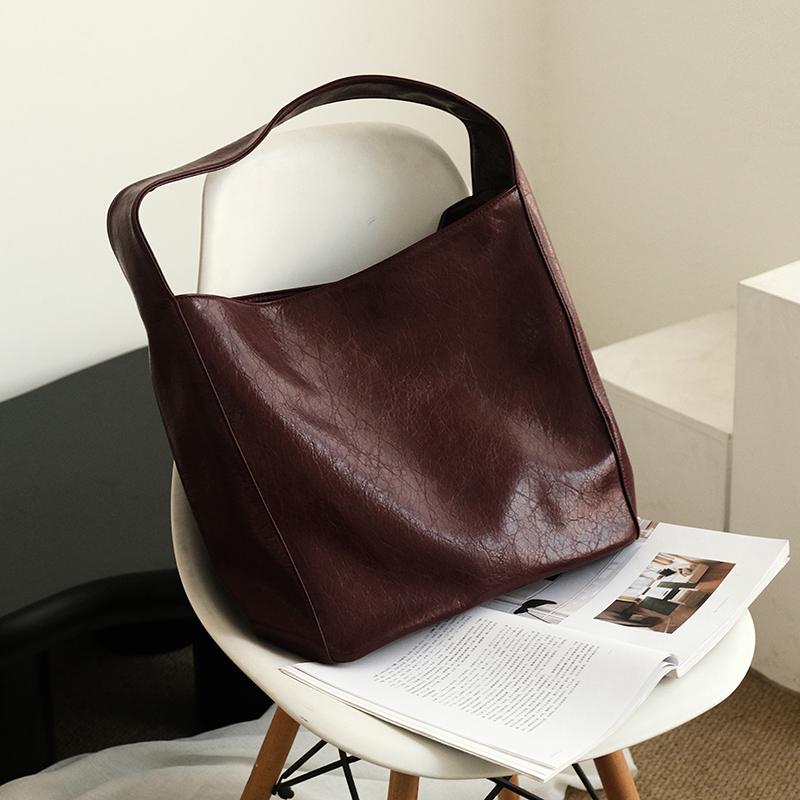 轻奢质感简约风单肩包