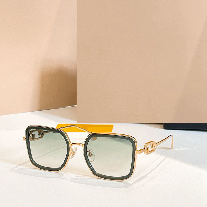 网红风时尚方形大框太阳眼镜50117U男女通用显脸小遮阳墨镜黑绿红