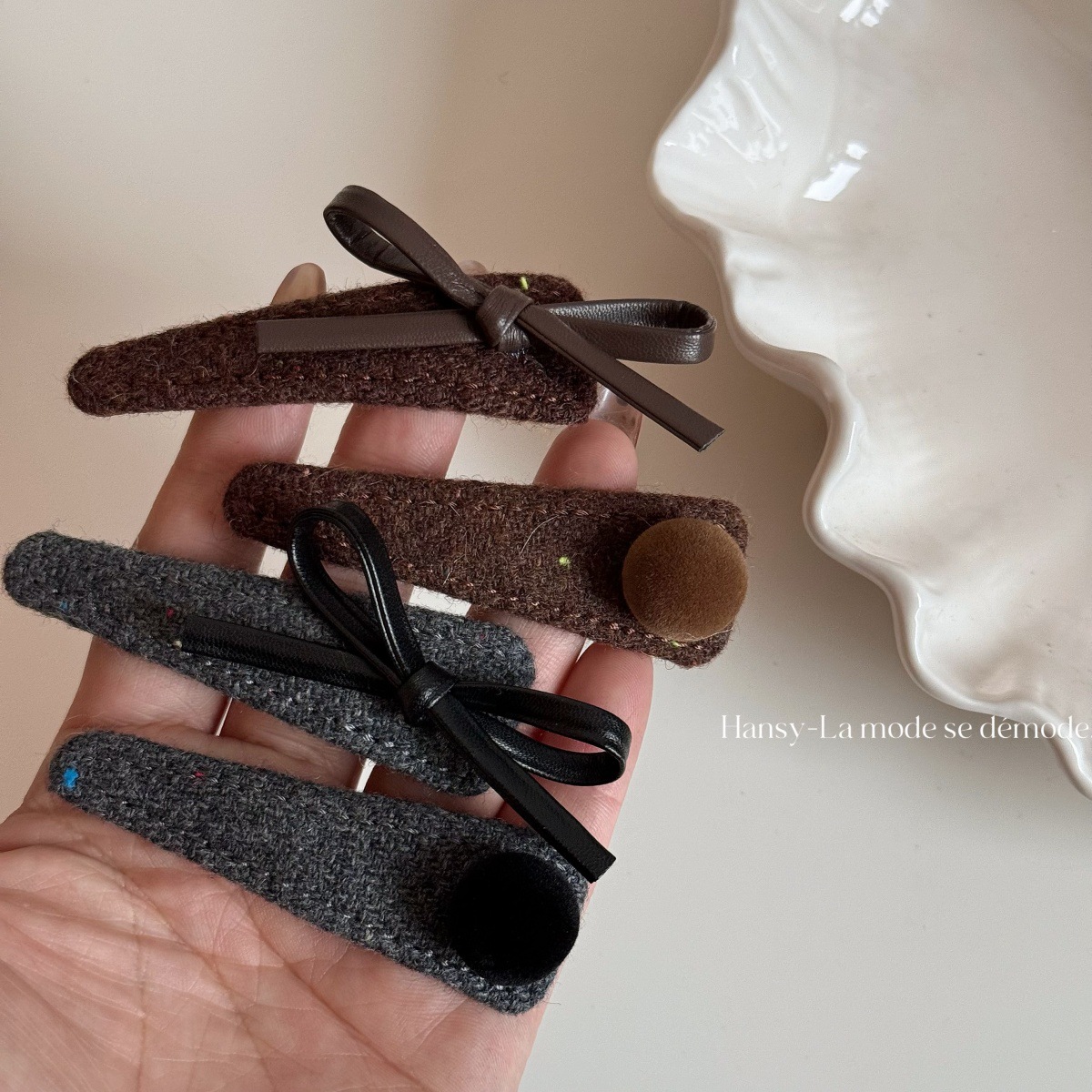 秋冬丝绒发夹皮质蝴蝶结百搭碎发刘海夹侧边夹发卡高级感轻奢发饰