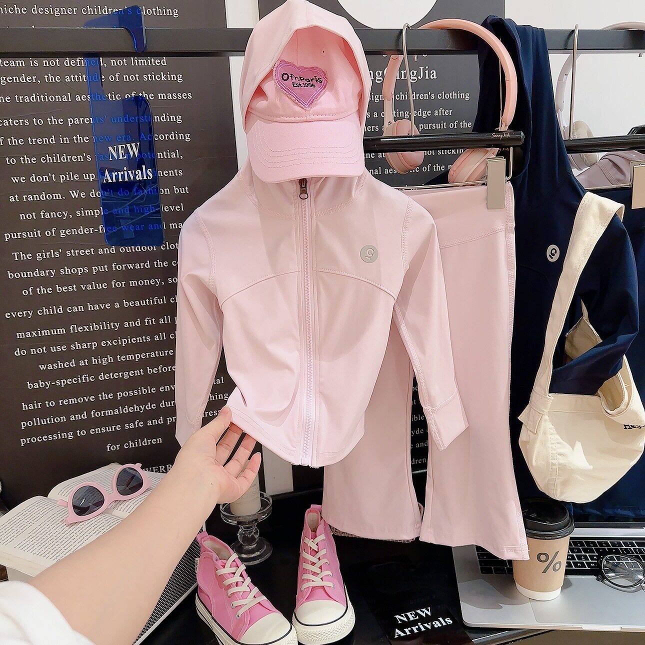 女童瑜伽服套装春秋季新款儿童外套女孩中大童微喇裤子休闲运动装图片