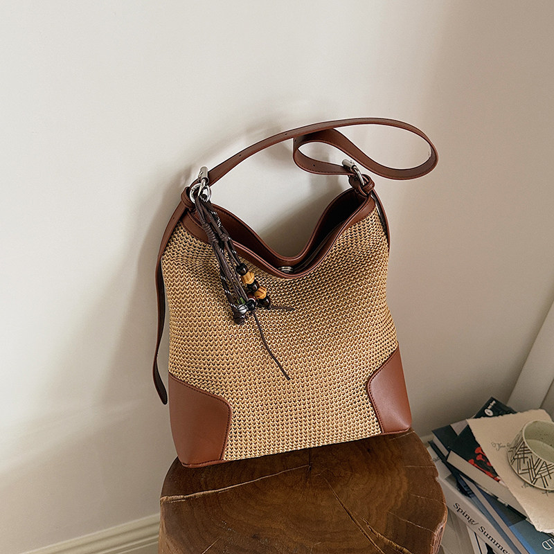 韩国新款旅行度假沙滩旅行大容量托特包单肩编织托特包小众草编包