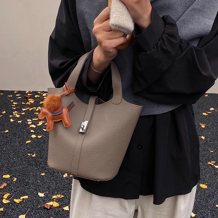 韩系简约荔枝纹菜篮子水桶包