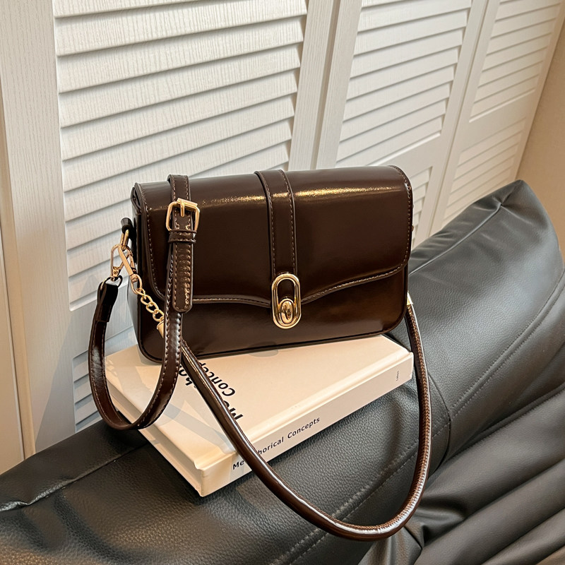 高级感小方包女2026新款百搭单肩斜挎包翻盖腋下包小包包休闲通勤,箱包皮具/热销女包/男包,小方包,淘宝优惠券,粉丝福利购,淘宝优惠卷