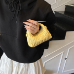 时髦洋气mini小包包女小众褶皱斜挎包时尚潮手提迷你口红包饺子包