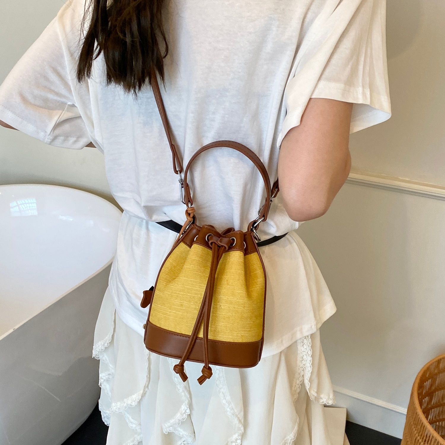 2025新款小众设计水桶包