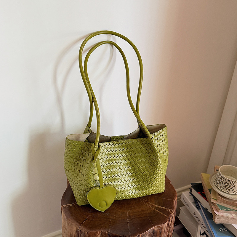 小众不撞款绿色编织纹托特包女大容量通勤手提包休闲单肩包腋下包