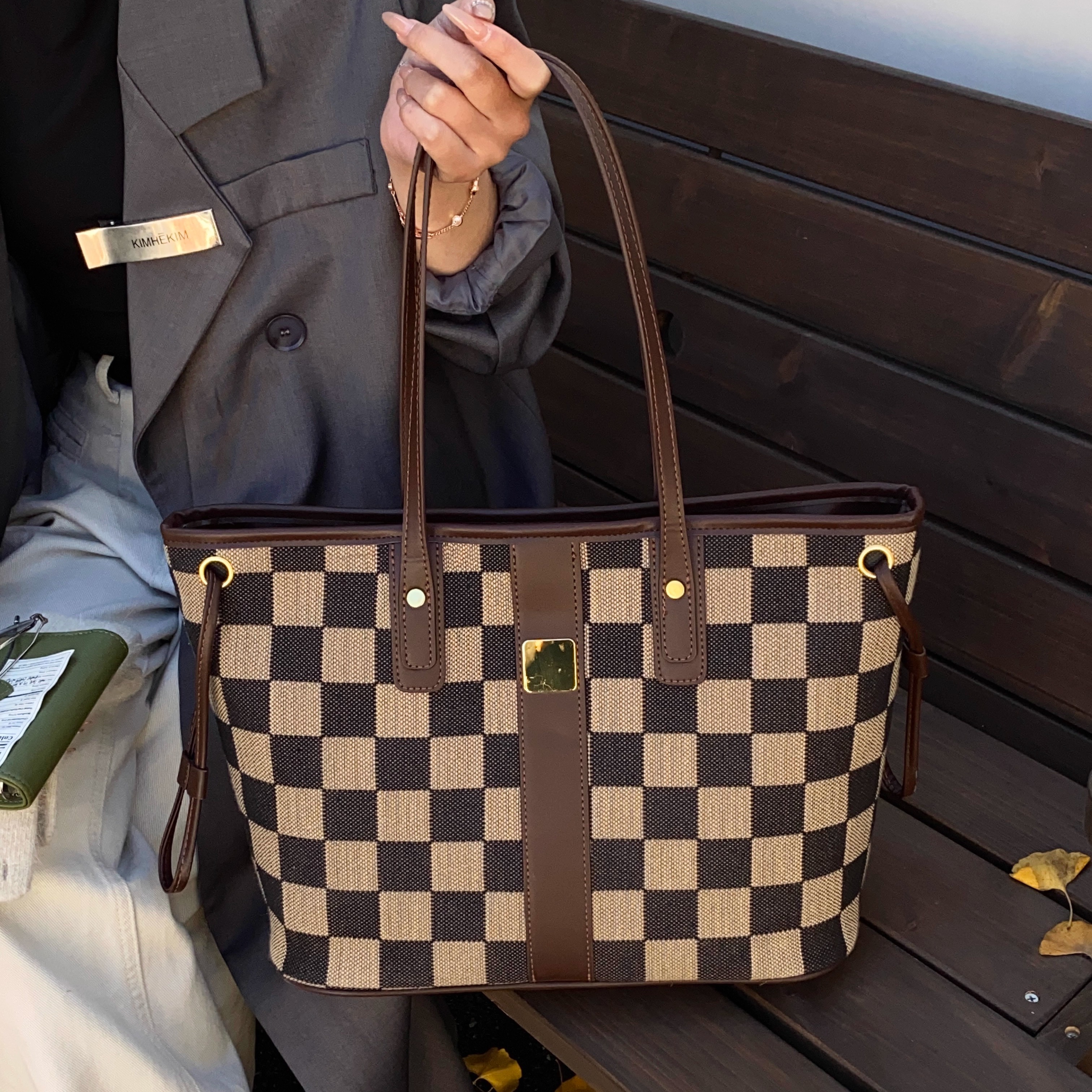 棋盘格纹托特包女大容量轻奢通勤