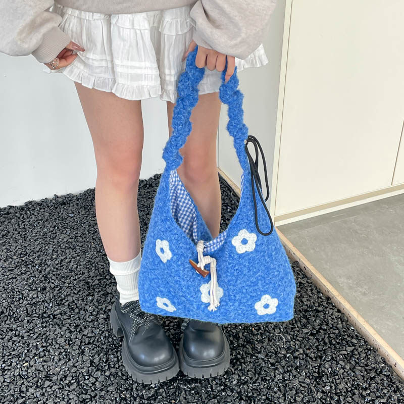 韩系毛绒包包女款2025新款冬百搭褶皱大容量通勤托特包毛茸单肩包,箱包皮具/热销女包/男包,托特包,淘宝优惠券,粉丝福利购,淘宝优惠卷