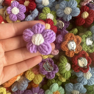 成品刘浩存少年团同款胸针小花朵别针配饰挂件周边饰品