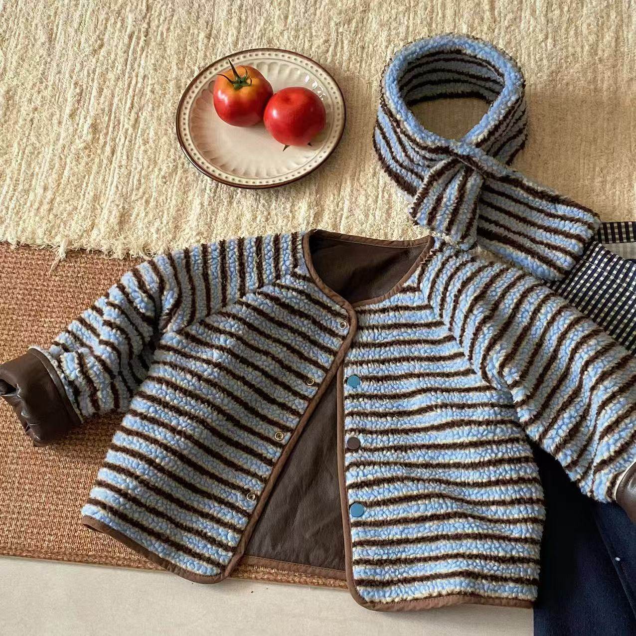 女童两面穿夹棉外套2025冬季新款韩版蓝咖条纹洋气女宝围巾外穿衣,童装/婴儿装/亲子装,普通外套,淘宝优惠券,粉丝福利购,淘宝优惠卷