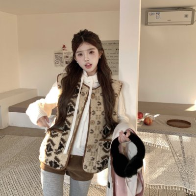 实拍 费尔岛马甲背心秋冬新款复古毛绒茸无袖外套女