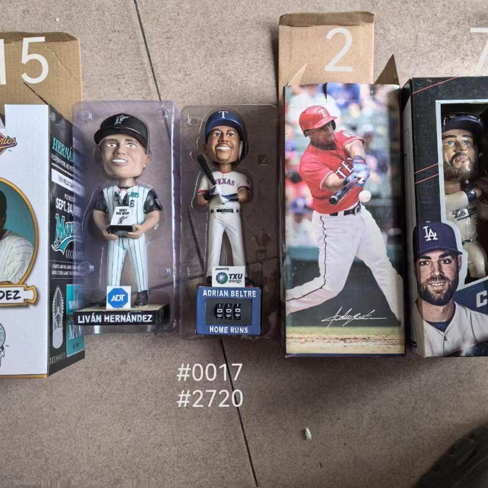 美国MLB大联盟棒球树脂摇头玩偶手办