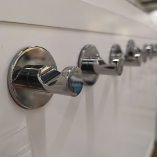 成都宜家  SKOGHALL 斯哥奥 挂件镀铬黑色 挂钩 浴室挂钩国内代购