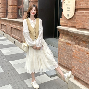 新款图大货已出马甲+蕾丝连衣裙275-Q671-P185-K268图片