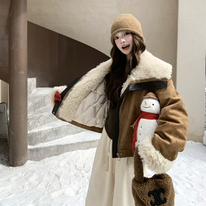 新款图 大货已出皮毛拼接羽绒服50白鸭绒275-M778-P315-K438图片