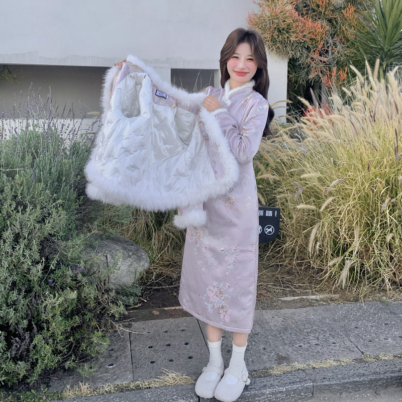 大货275-M790-单羽绒外套50绒P295-K418,单独加绒连衣裙P175-K258,女装羽绒服,柒柒家