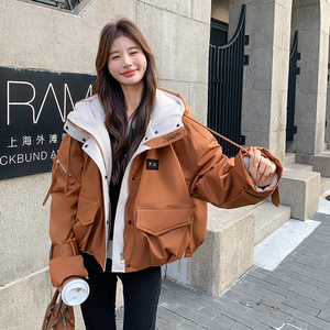 新图 90白鸭绒工装羽绒服275-M188-P295-K398图片