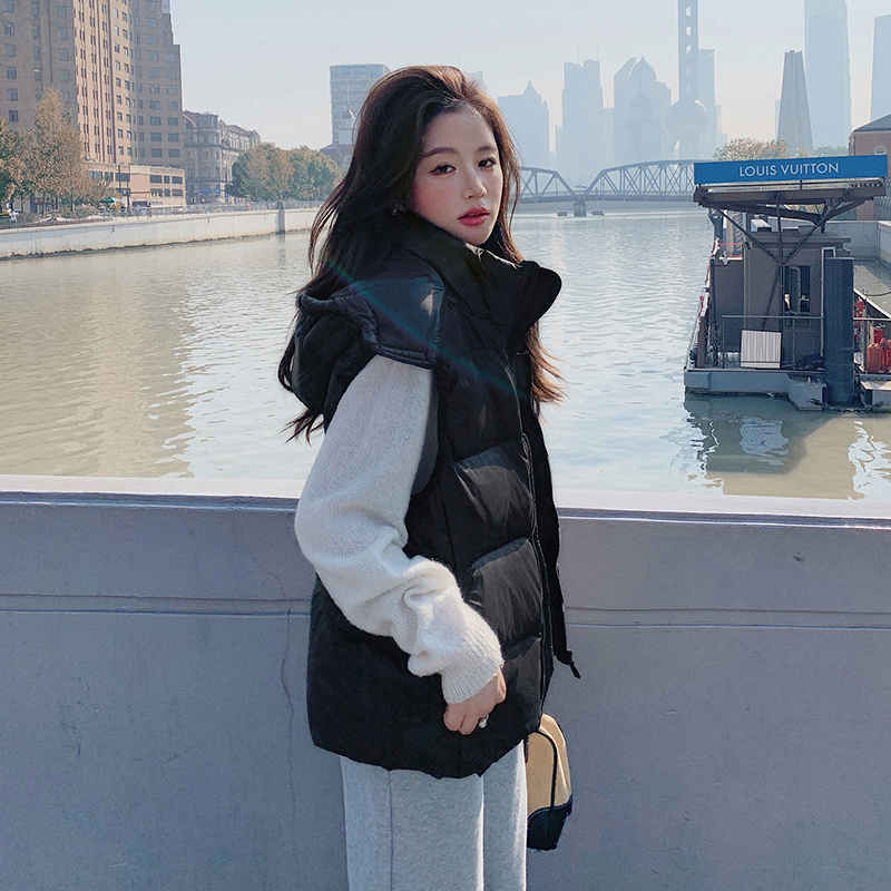 现货黑金羽绒马甲短款马夹275-M172-P145-K198，女装马甲，柒柒家