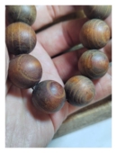 很多年前收藏海南沉香伞竹格奇楠沉香手串牛眼 1.8沉香特征明显