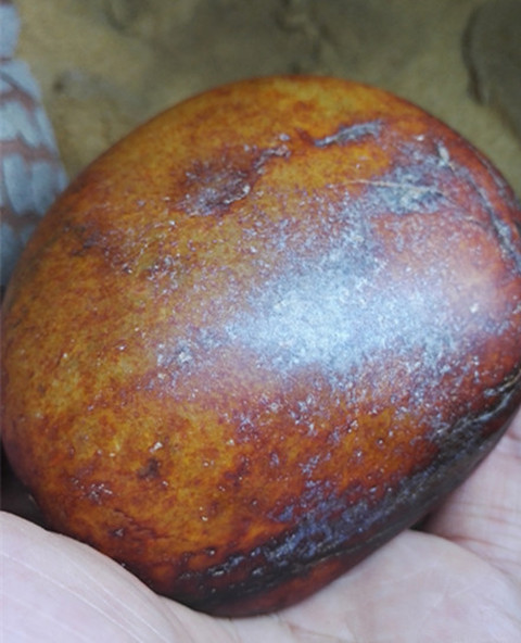 新疆和田玉籽料羊脂白玉黄玉原石，和田玉枣红皮羊脂白玉原石