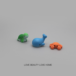 好无聊!摆个超萌海洋动物小摆件电脑办公桌面情绪神器车载装饰品