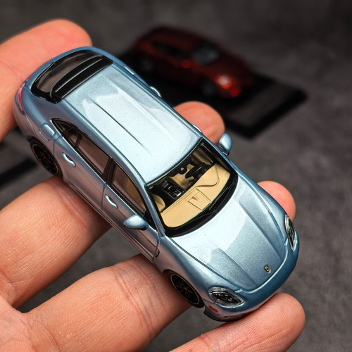 Liberty 64 1:64 保时捷帕拉梅拉Turbo S 猎装旅行版合金汽车模型