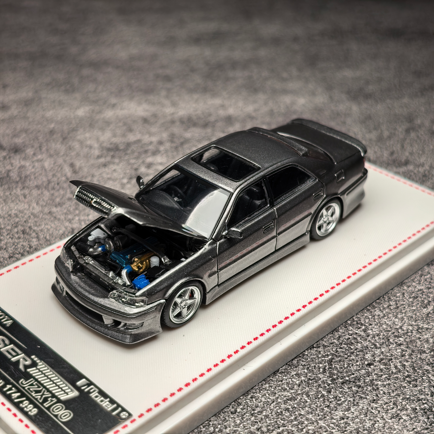FH×Model 1 丰田Toyota 追逐者Chaser MK6(JZX100) 合金汽车模型