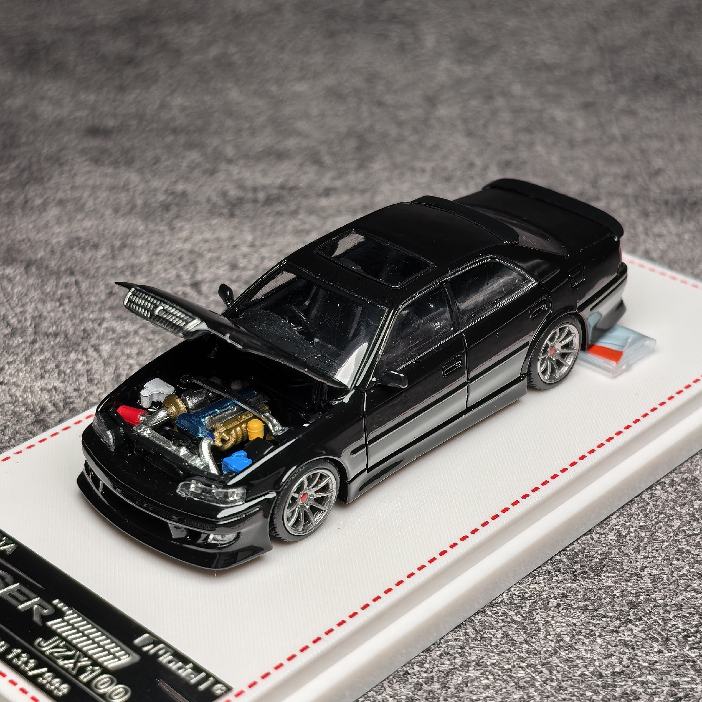 FH×Model 1 丰田追逐者 ToyotaChaser MK6(JZX100) 合金汽车模型图片