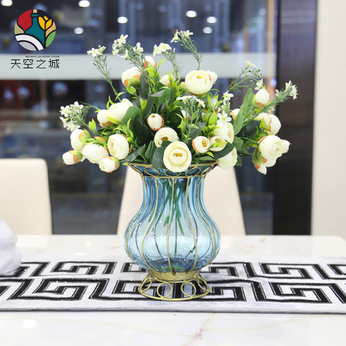 欧式铁艺玻璃花瓶价格 欧式铁艺玻璃花瓶图片 星期三