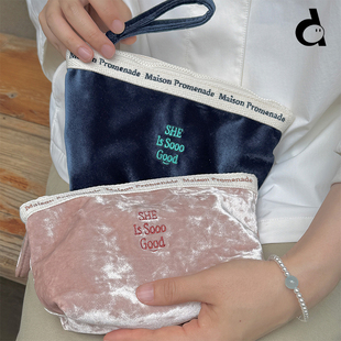 duye度也 promenade丝绒化妆包ins旅行大容量刺绣收纳包 maison