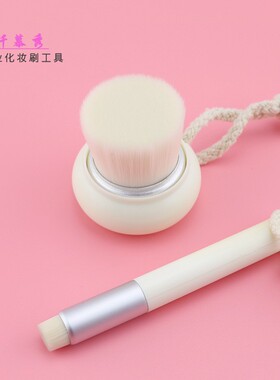 毛孔手工去角质洁面刷
