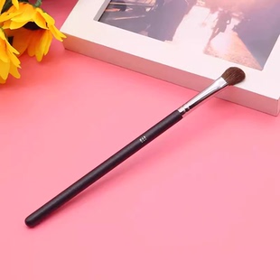 M家275斜头鼻影刷眼影刷鼻翼两侧阴影刷修容刷小马毛铜管化妆刷