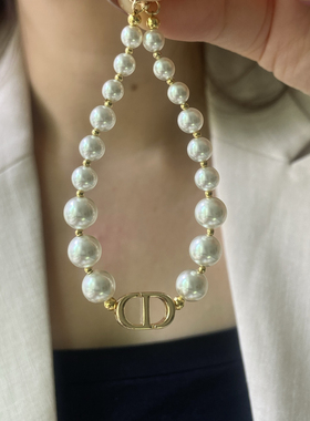 人造施家珍珠手链女 欧美字母猪鼻子项链轻奢小众精致高级感手串