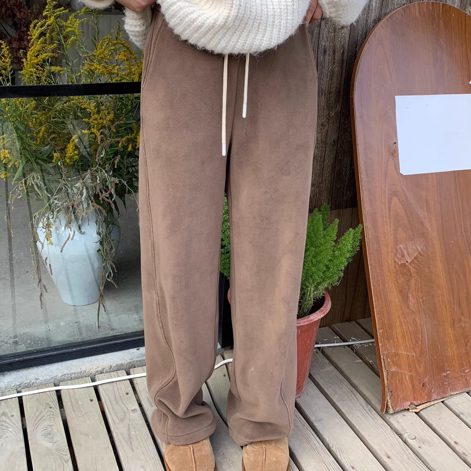 束口卫裤保暖加厚宽松显瘦直筒裤