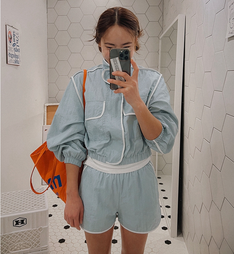 现韩国东大门代购春季女立领拉链短款外套短裤休闲洋气套装天蓝色